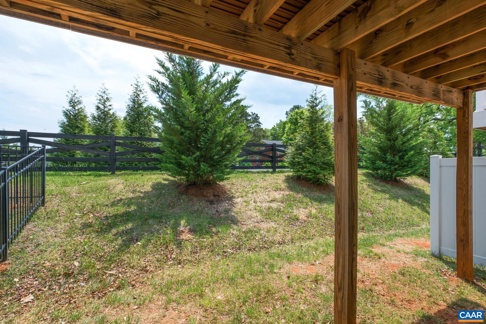 PLEASANT GREEN - Residential