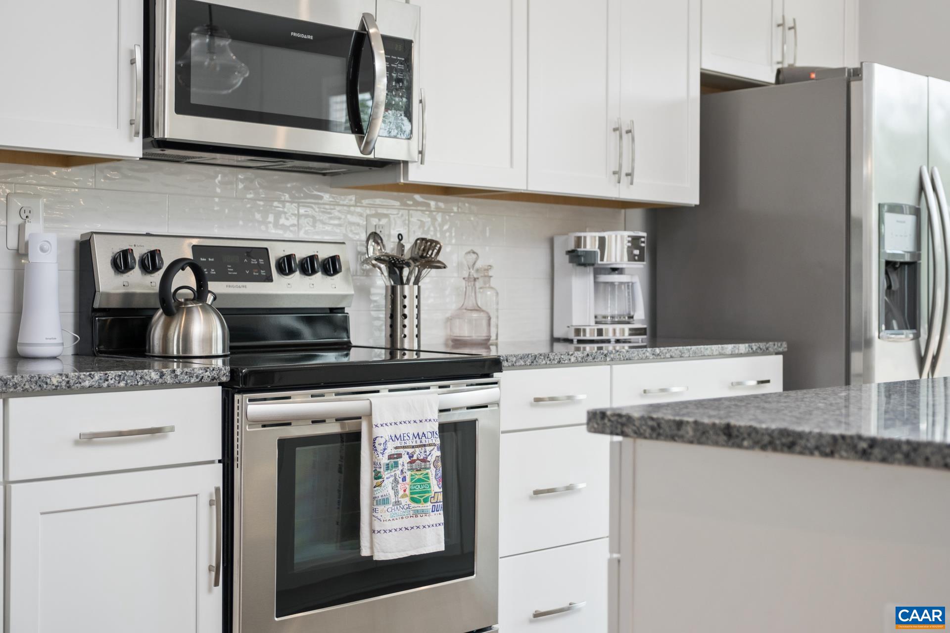 PLEASANT GREEN - Residential