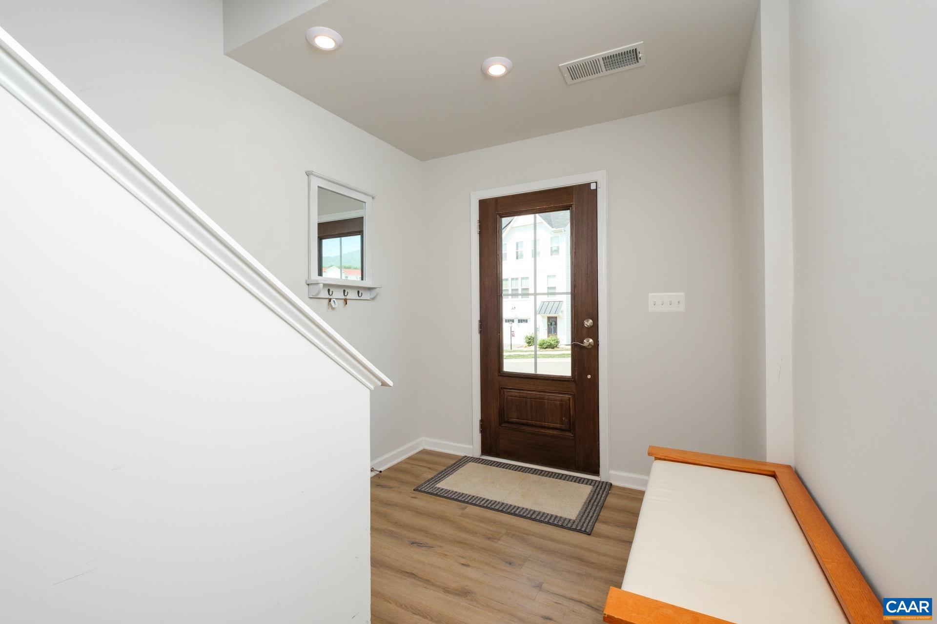 PLEASANT GREEN - Residential