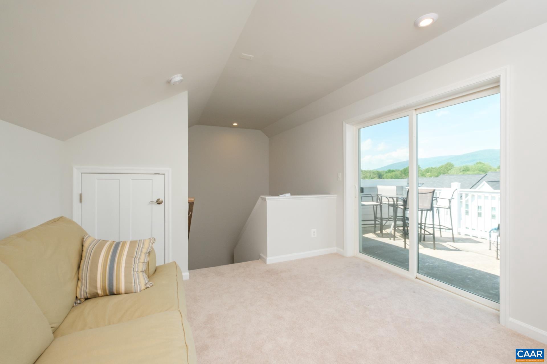 PLEASANT GREEN - Residential