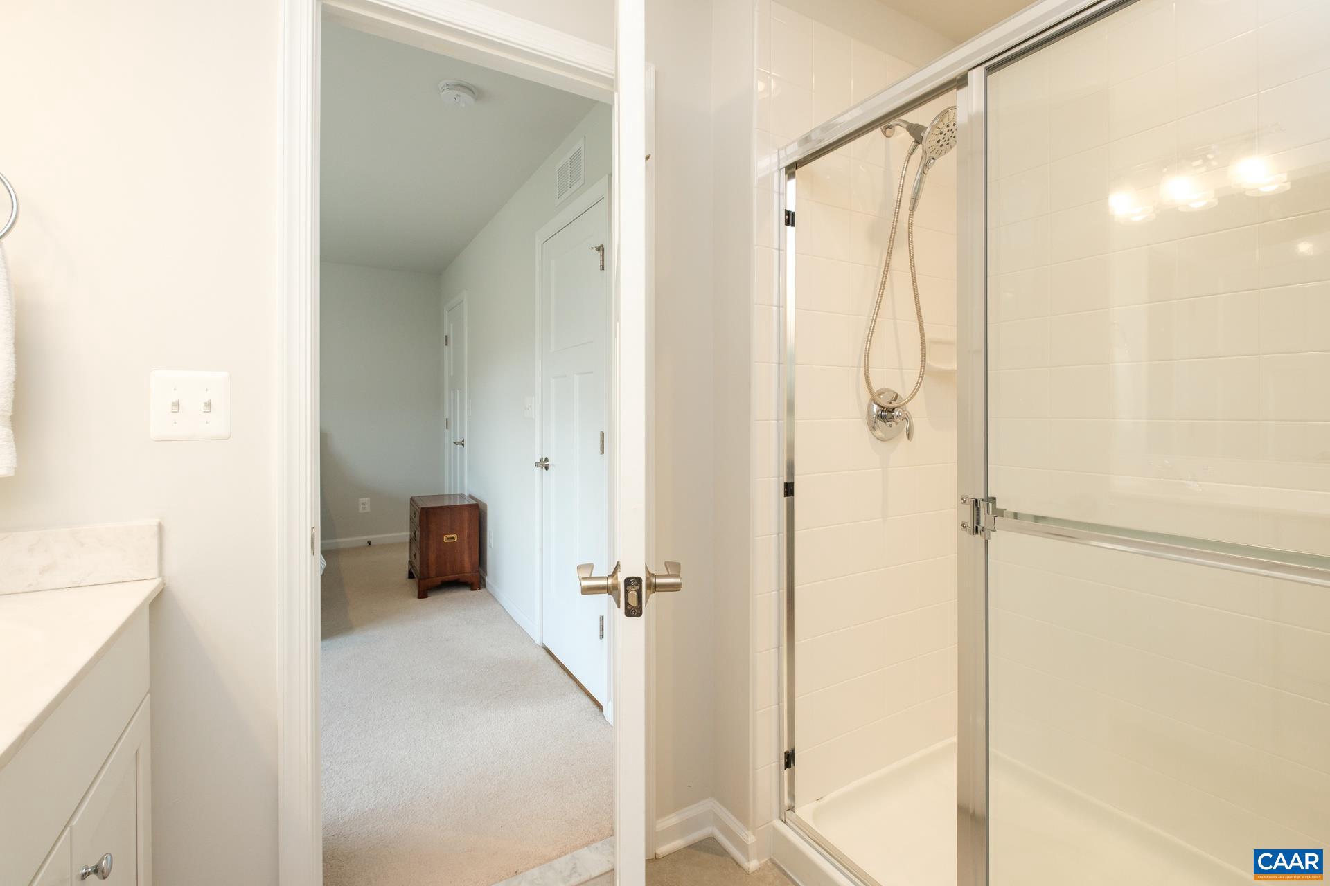 PLEASANT GREEN - Residential