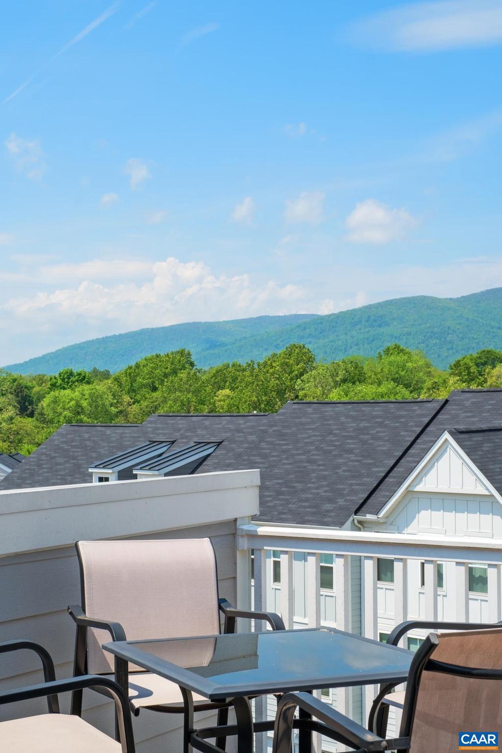 PLEASANT GREEN - Residential