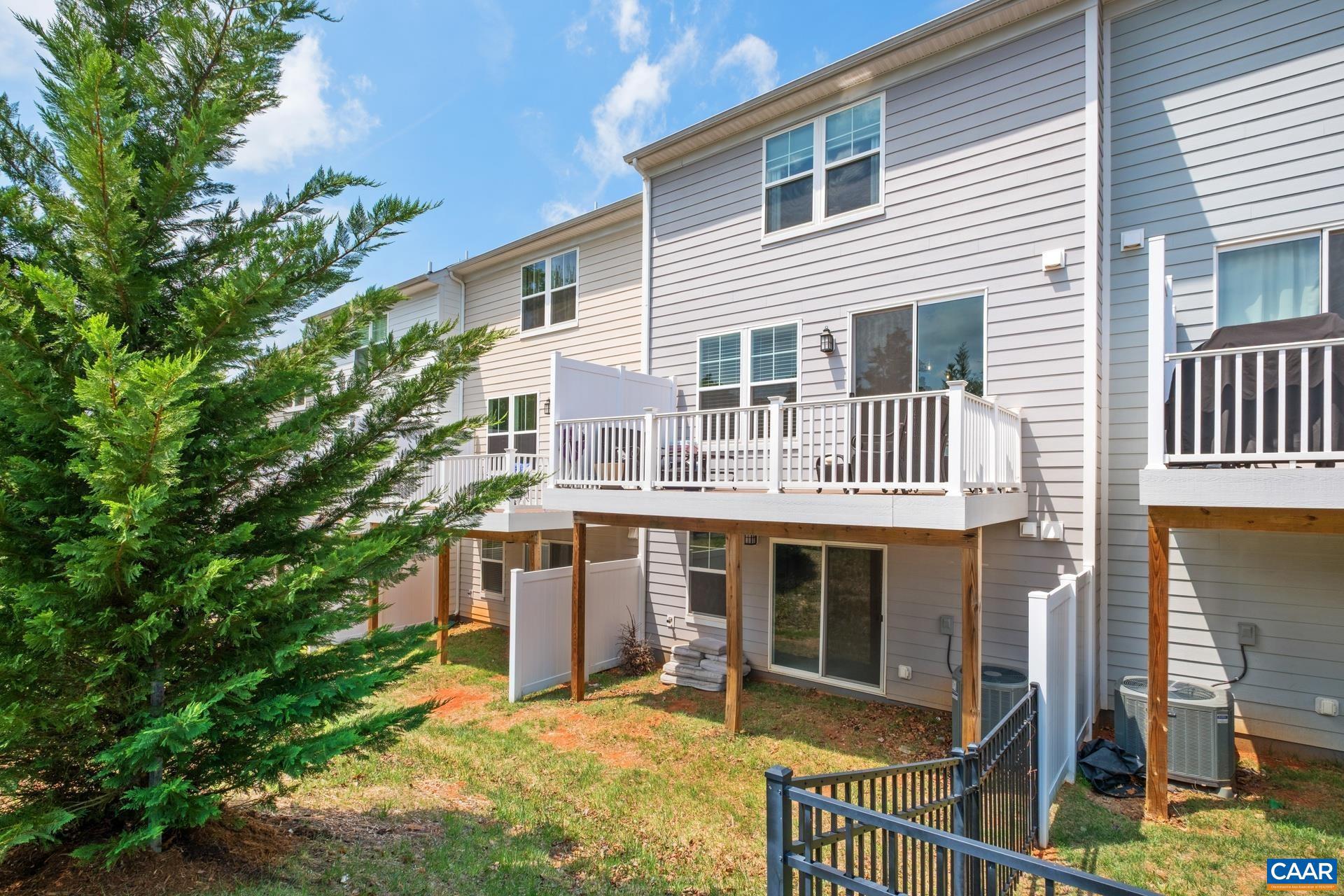 PLEASANT GREEN - Residential