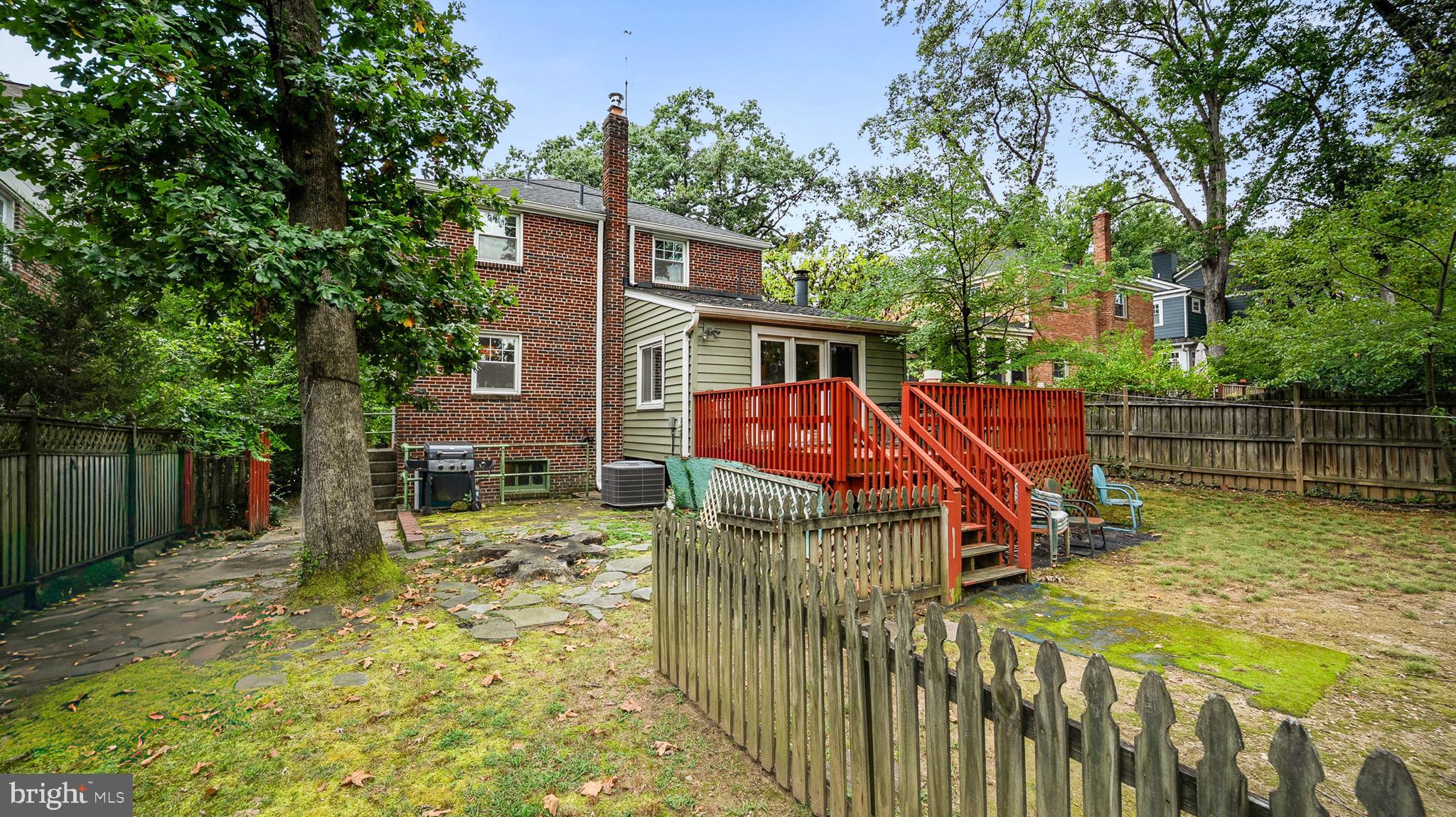 TAKOMA PARK - Residential