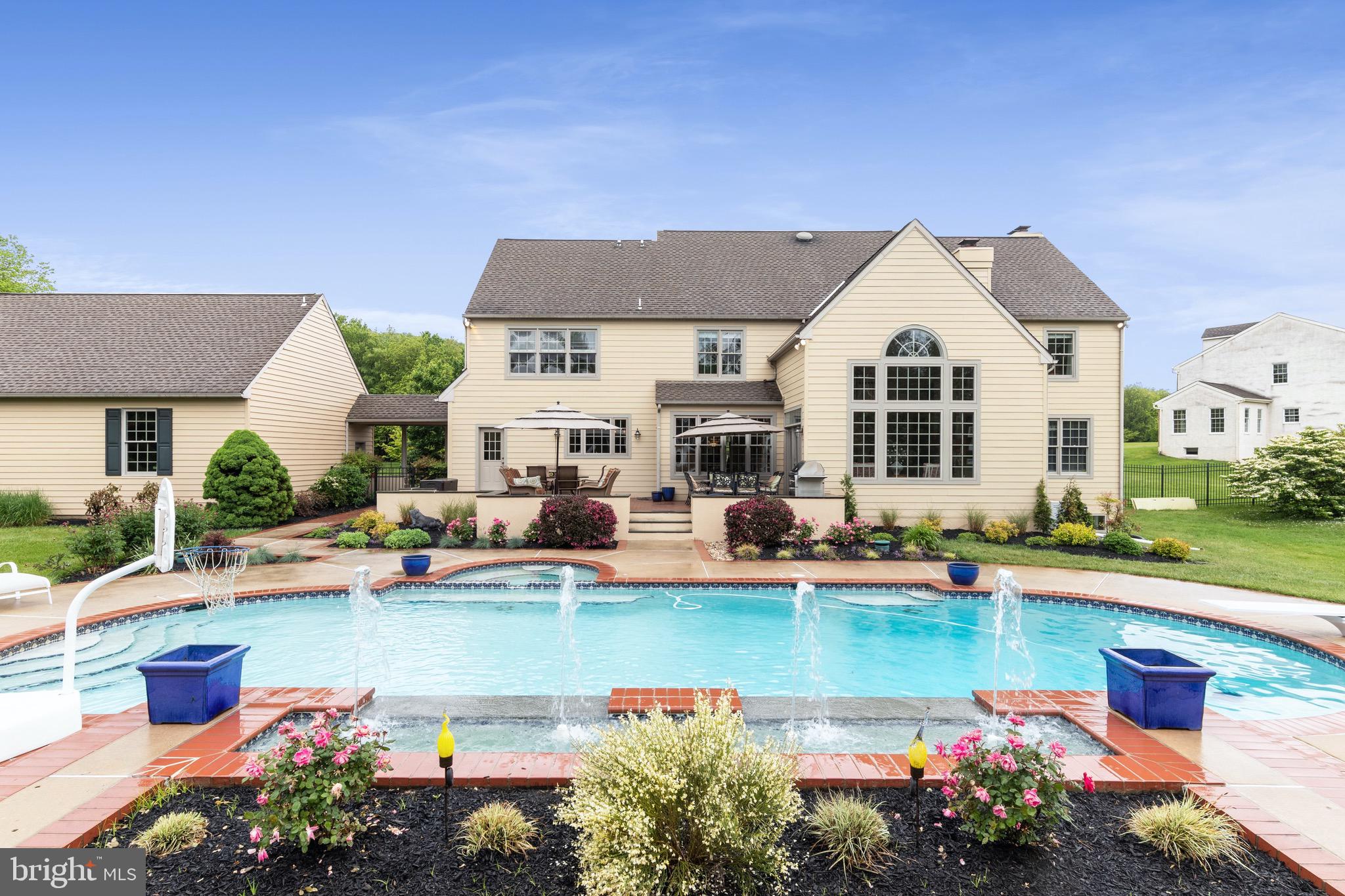 STERLING HEIGHTS - Residential