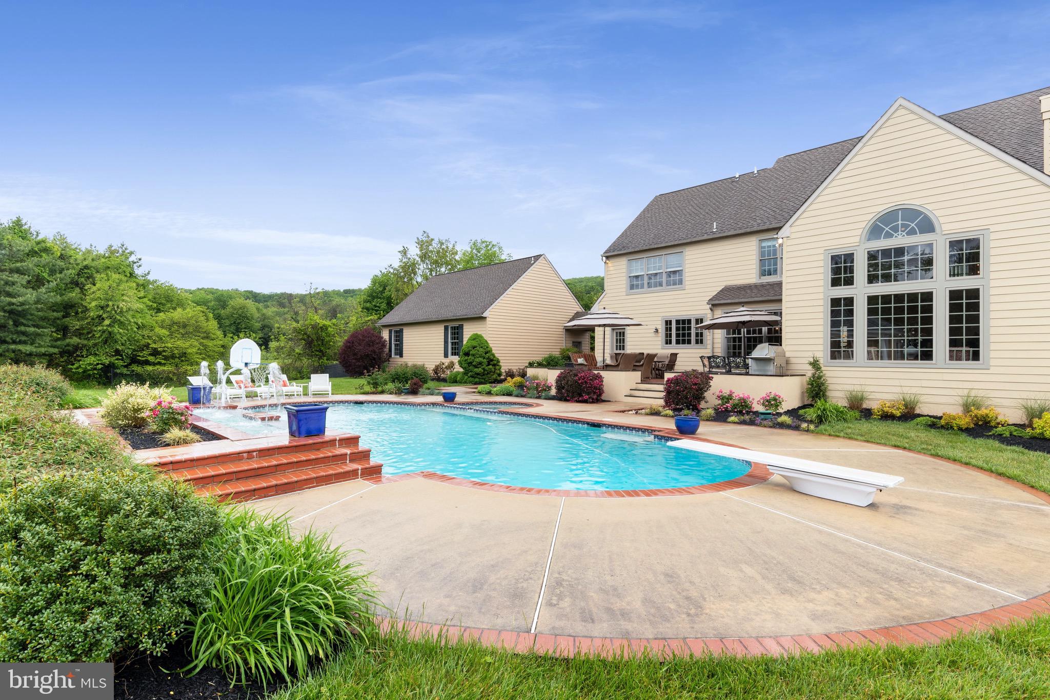 STERLING HEIGHTS - Residential