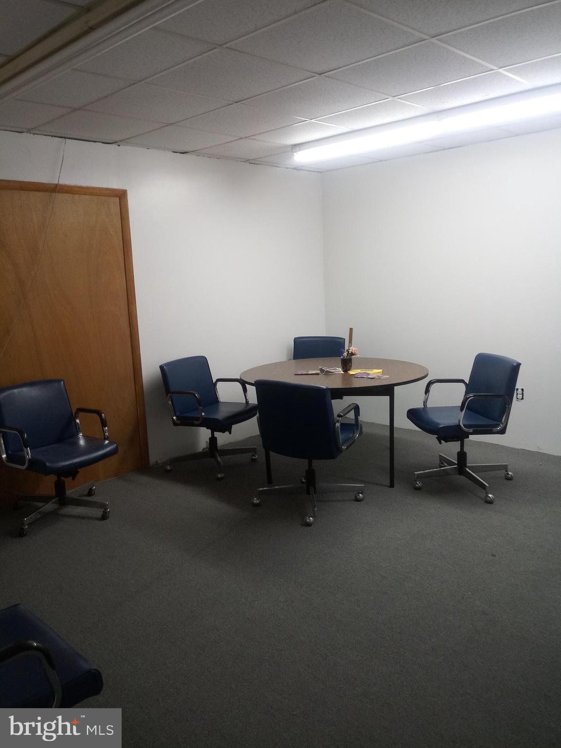 WEST CHEVERLY - Commercial Lease