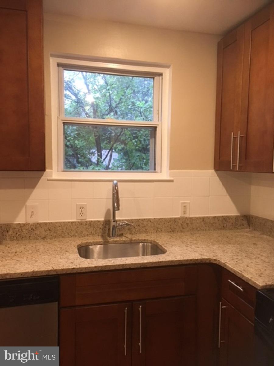 EAST COLUMBIA - Residential