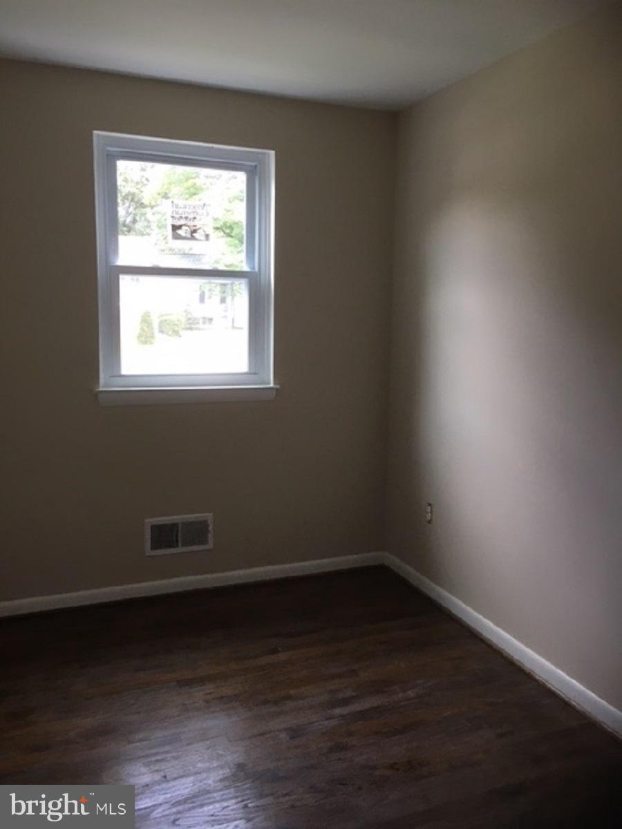 EAST COLUMBIA - Residential