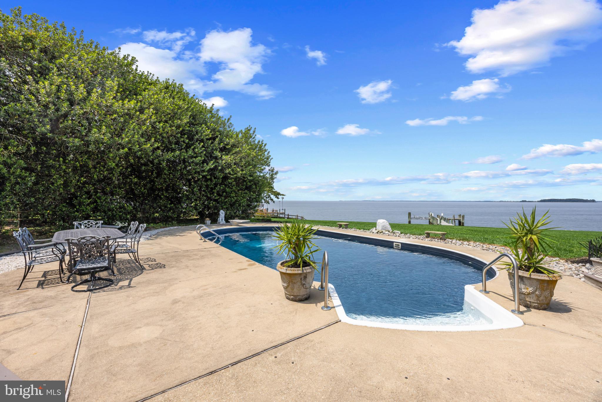 PROSPECT BAY - Residential