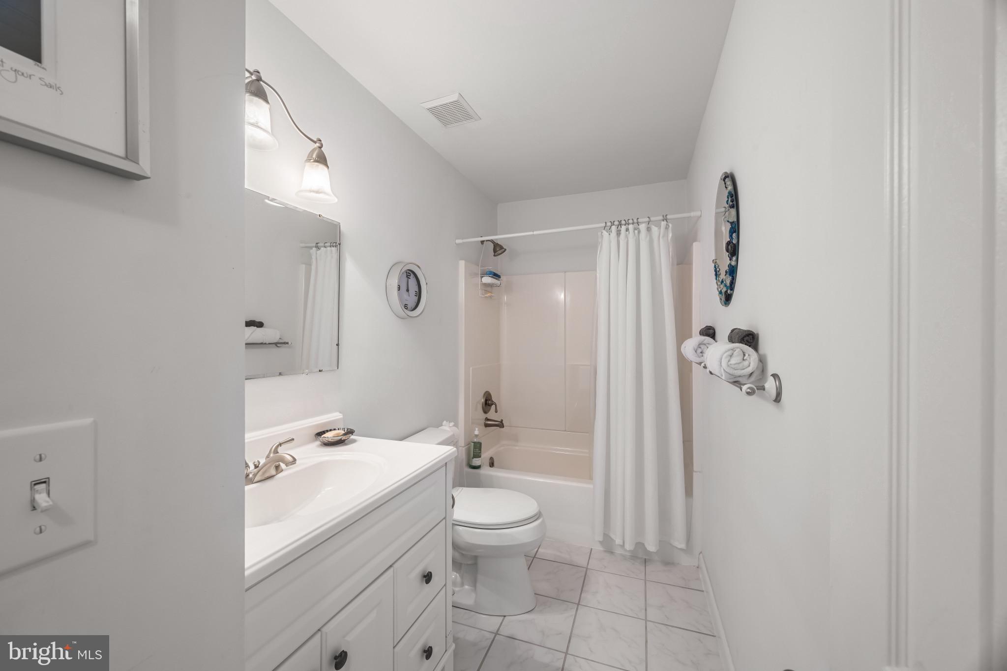 PROSPECT BAY - Residential