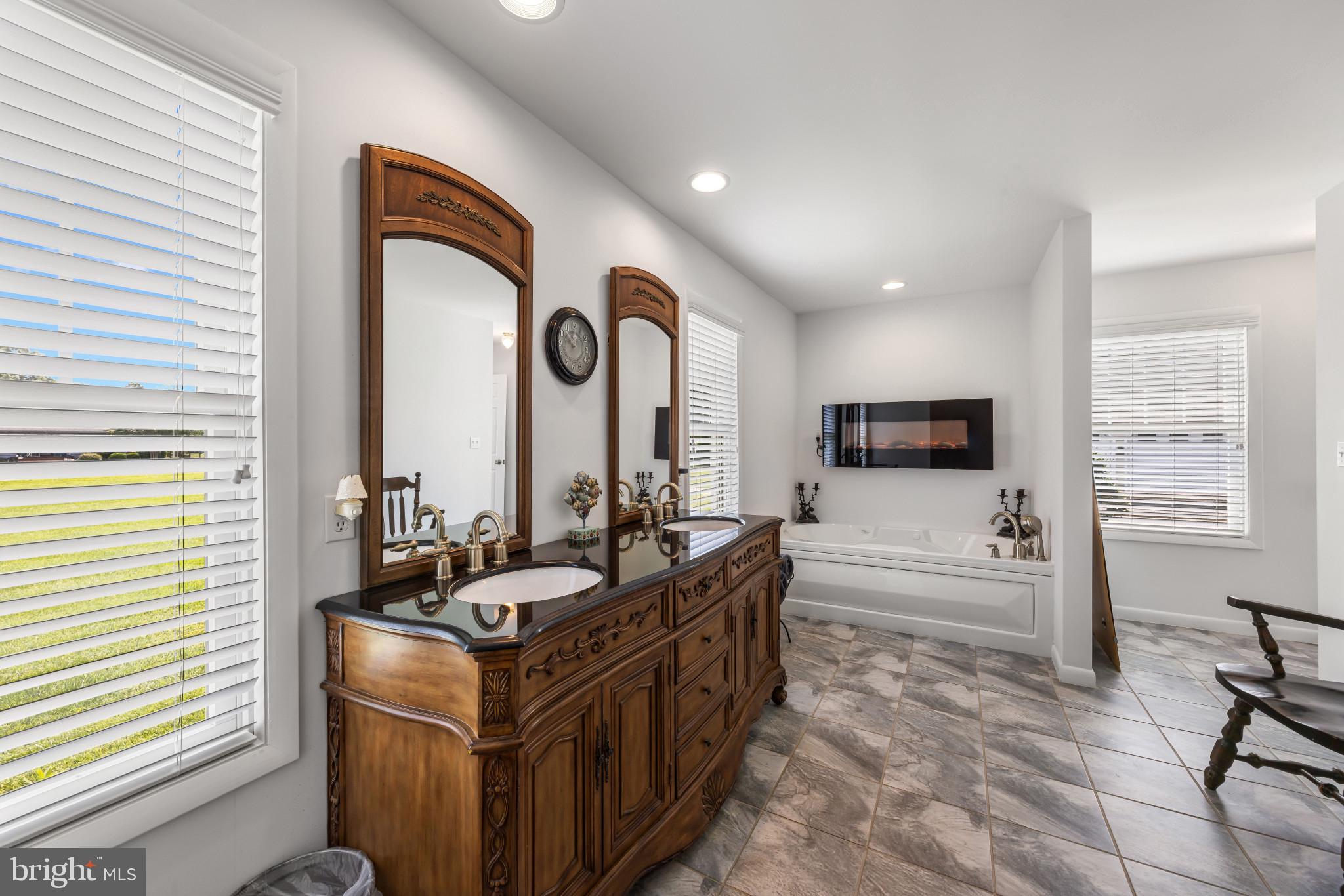 PROSPECT BAY - Residential