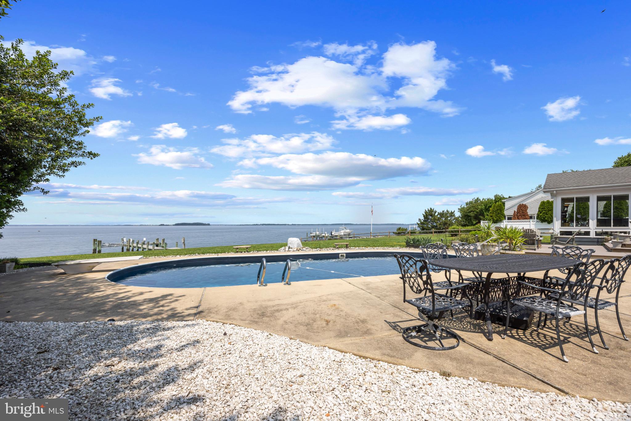 PROSPECT BAY - Residential