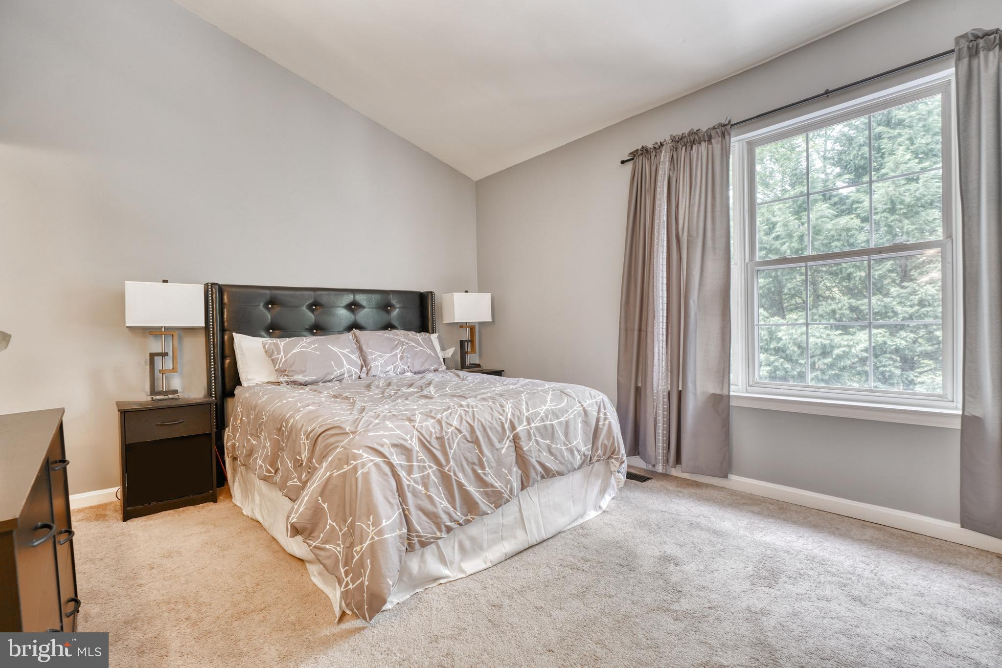 ROLLING VIEW GREEN - Residential