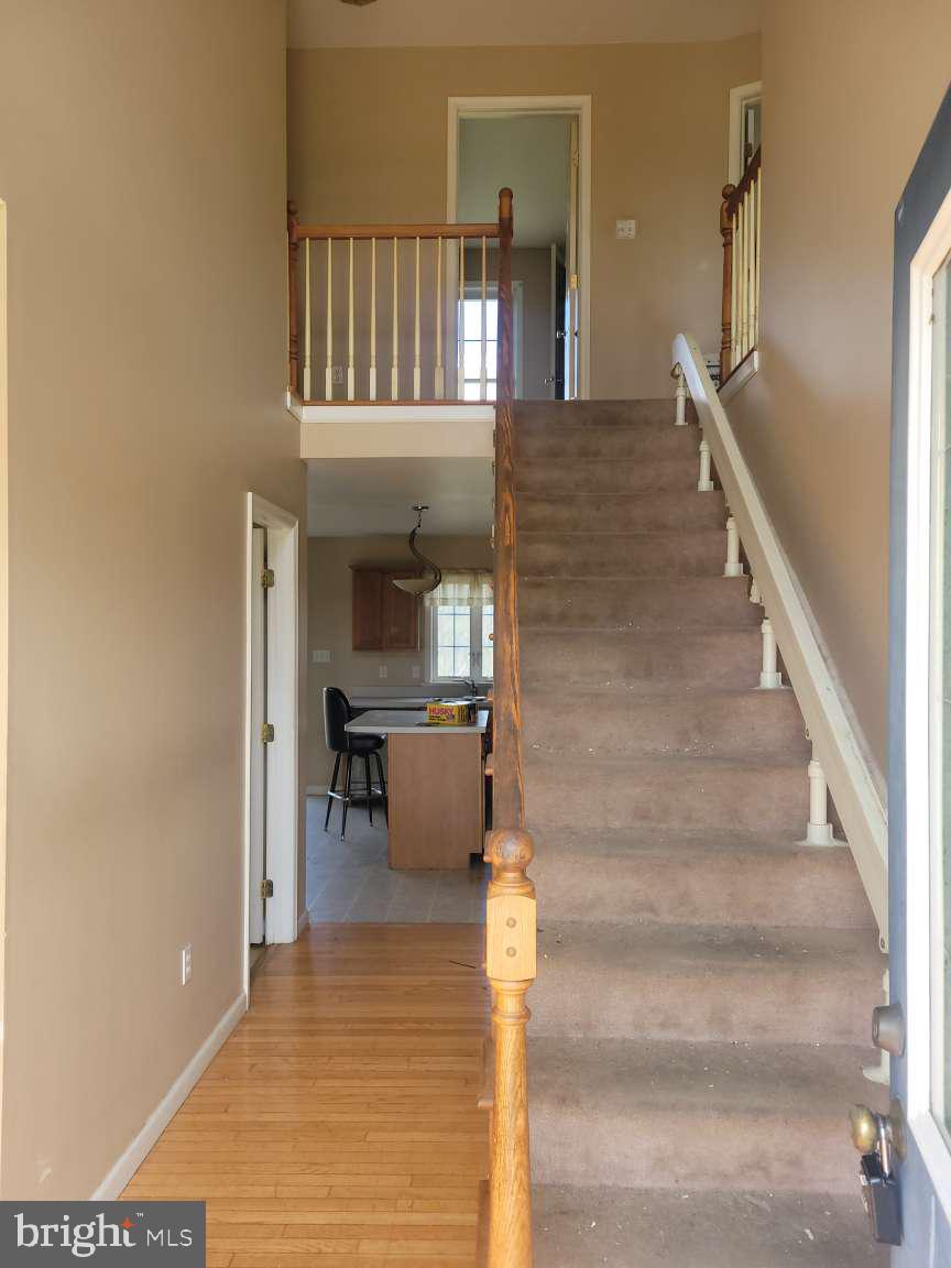 WINDSOR MANOR - Residential