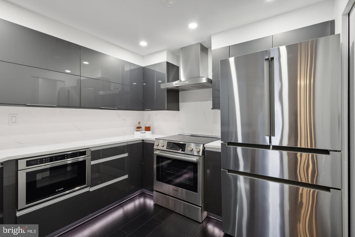 TREVOR HOUSE - Residential Lease