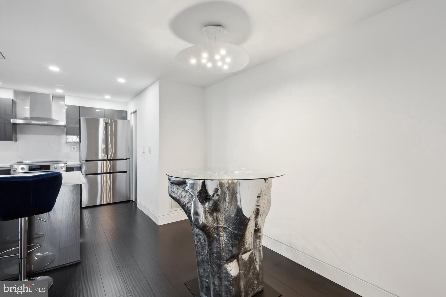 TREVOR HOUSE - Residential Lease