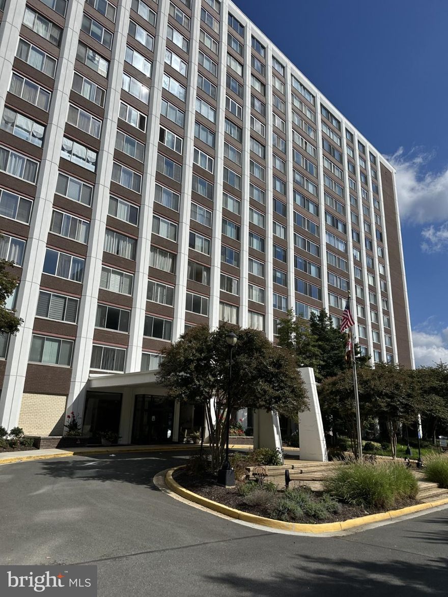 Location, location, location--easy access to shops, restaurants and the Metro! This light-filled condo in the iconic Forum has large rooms, lots of storage, and an updated eat-in kitchen. Renters will enjoy complete access to the community pool with up to four free guest passes, tennis courts and the outdoor entertainment area equipped with grills, gym, and party room. Each floor has their own laundry facilities for the renter's convenience. This elegant building has 24/7 front-desk service. Ample parking for you and your guests is just another bonus feature of this condo.

No smoking. No pets.