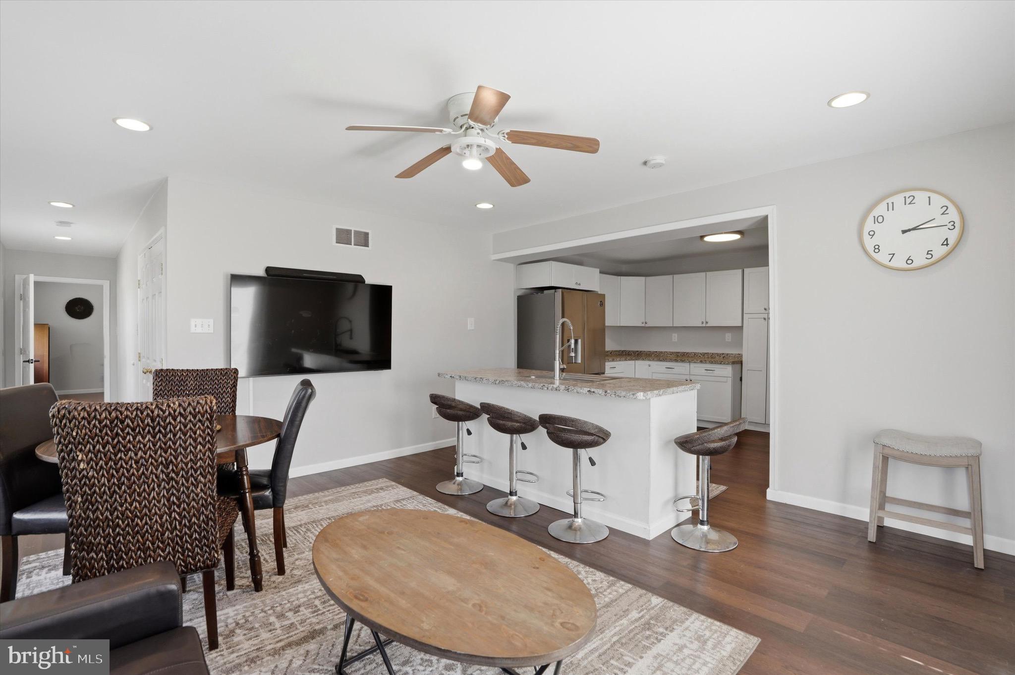 NORTH PENN CROSSIN - Residential