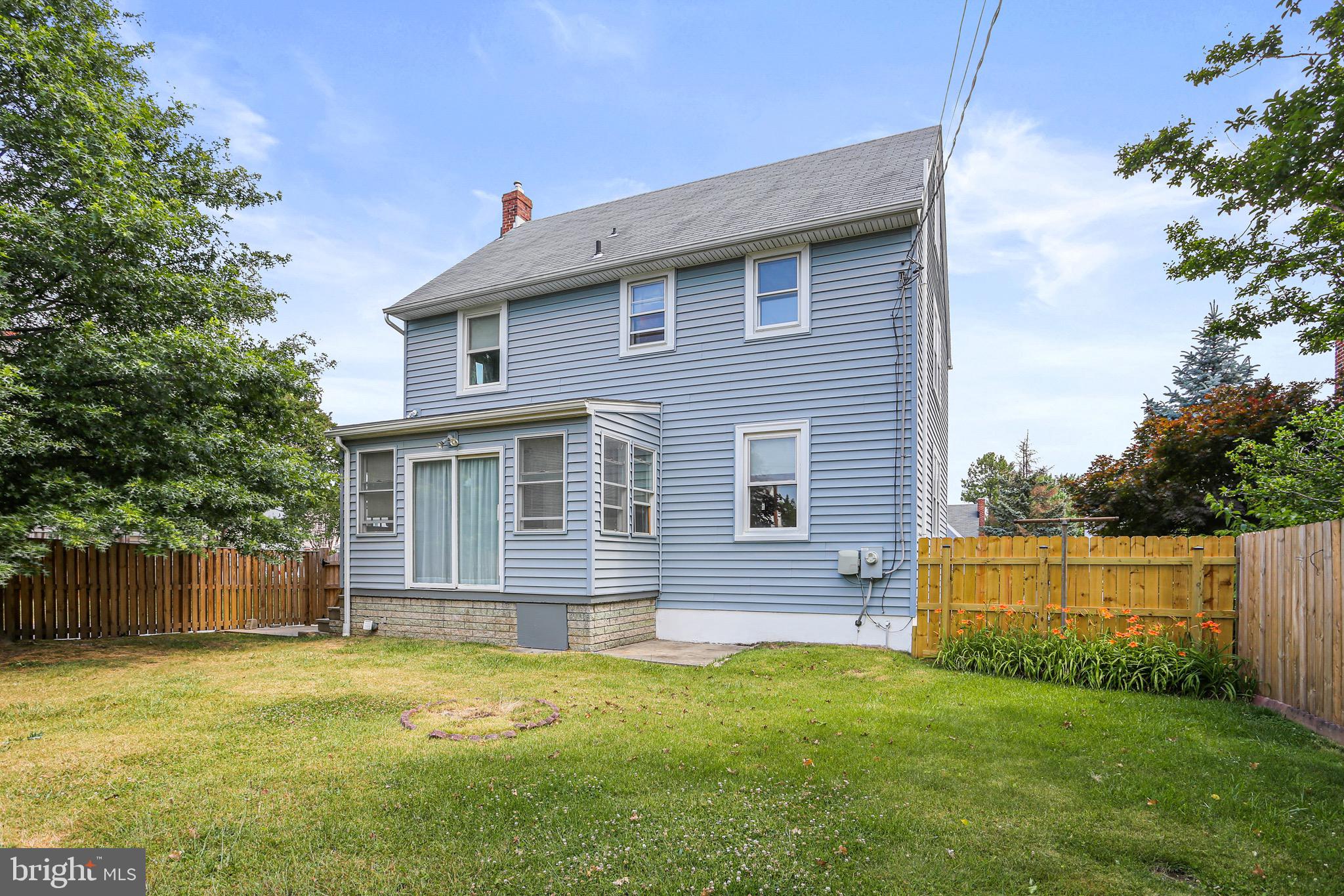 ARBUTUS - Residential