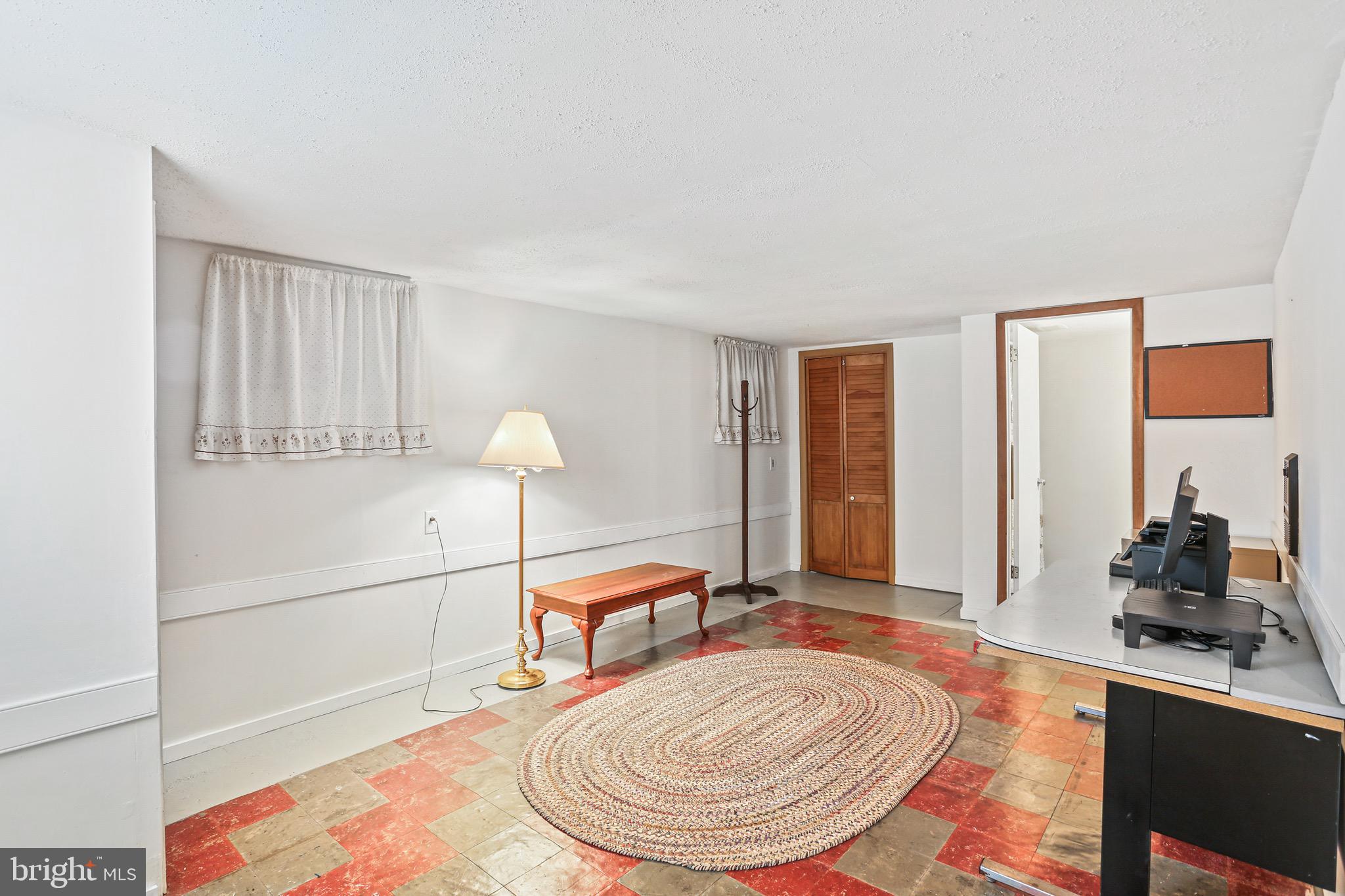 ARBUTUS - Residential