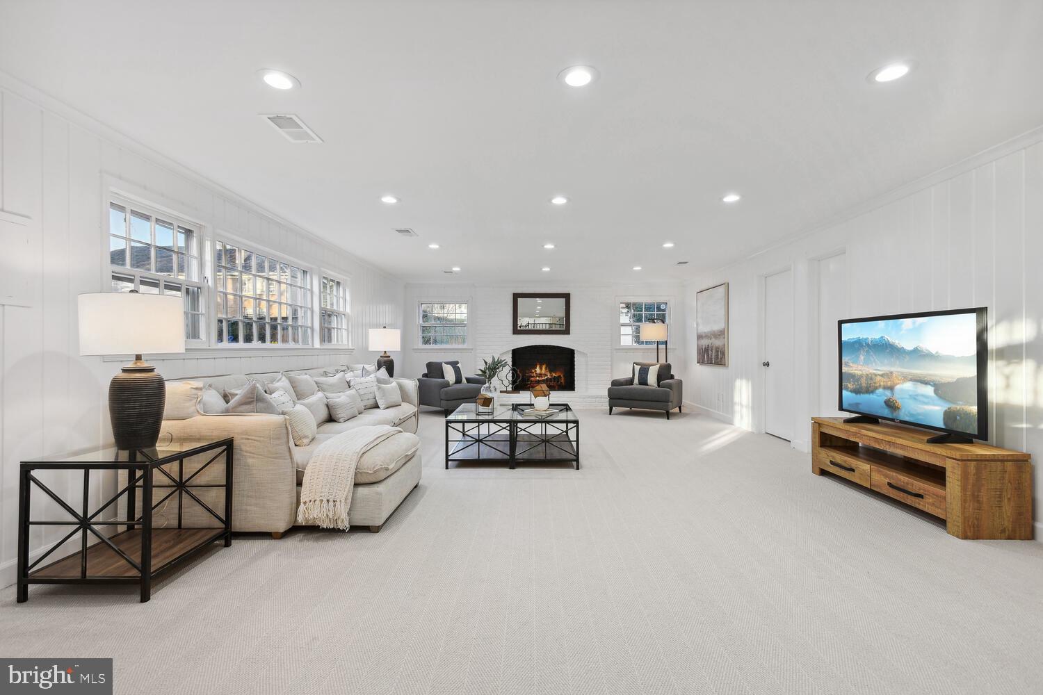 EVERMAY - Residential