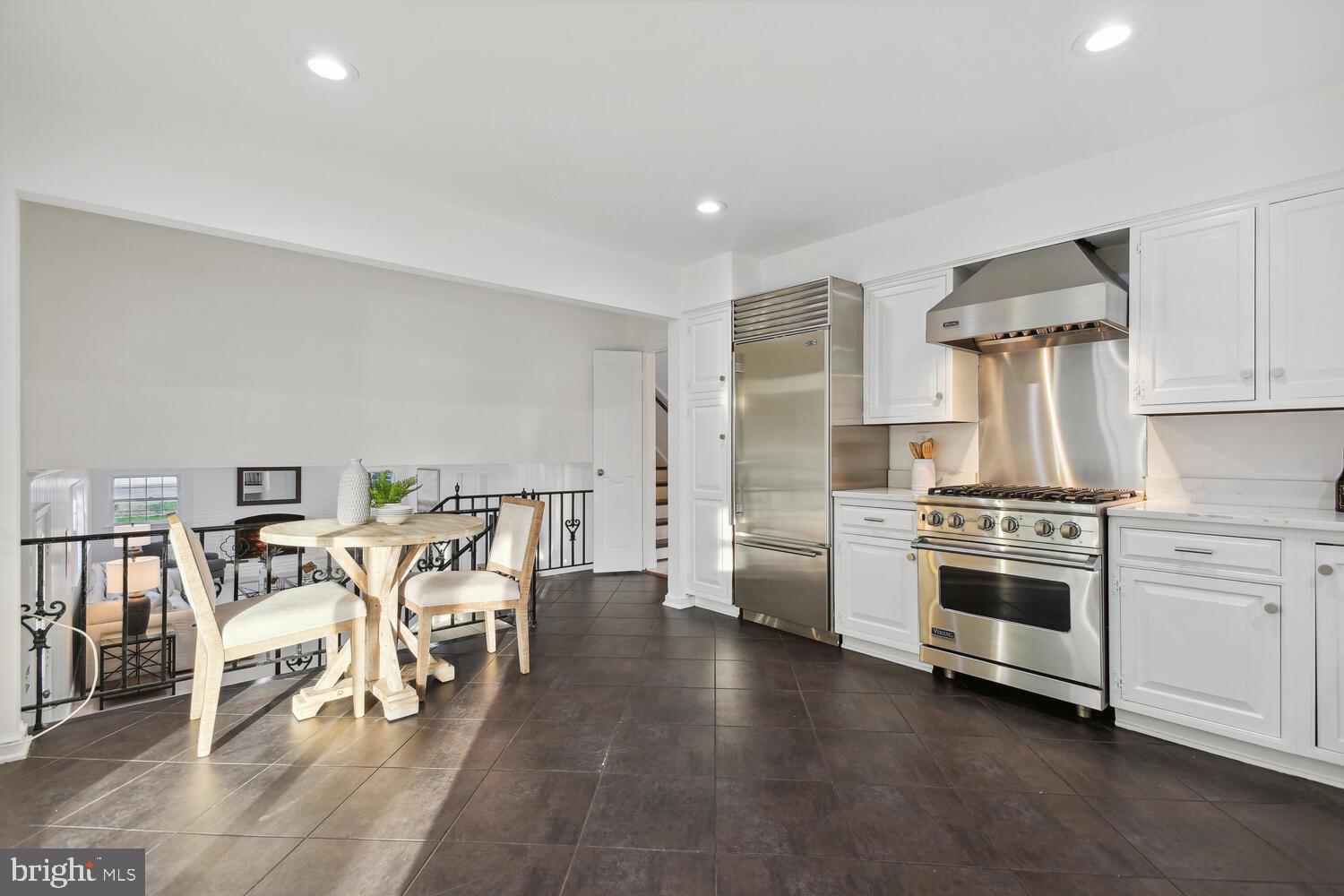 EVERMAY - Residential