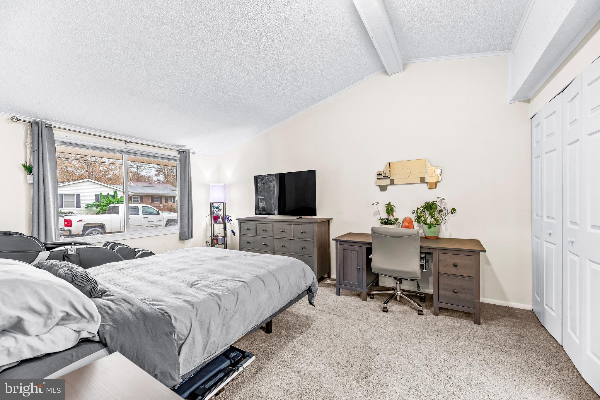 AVALON SHORES - Residential