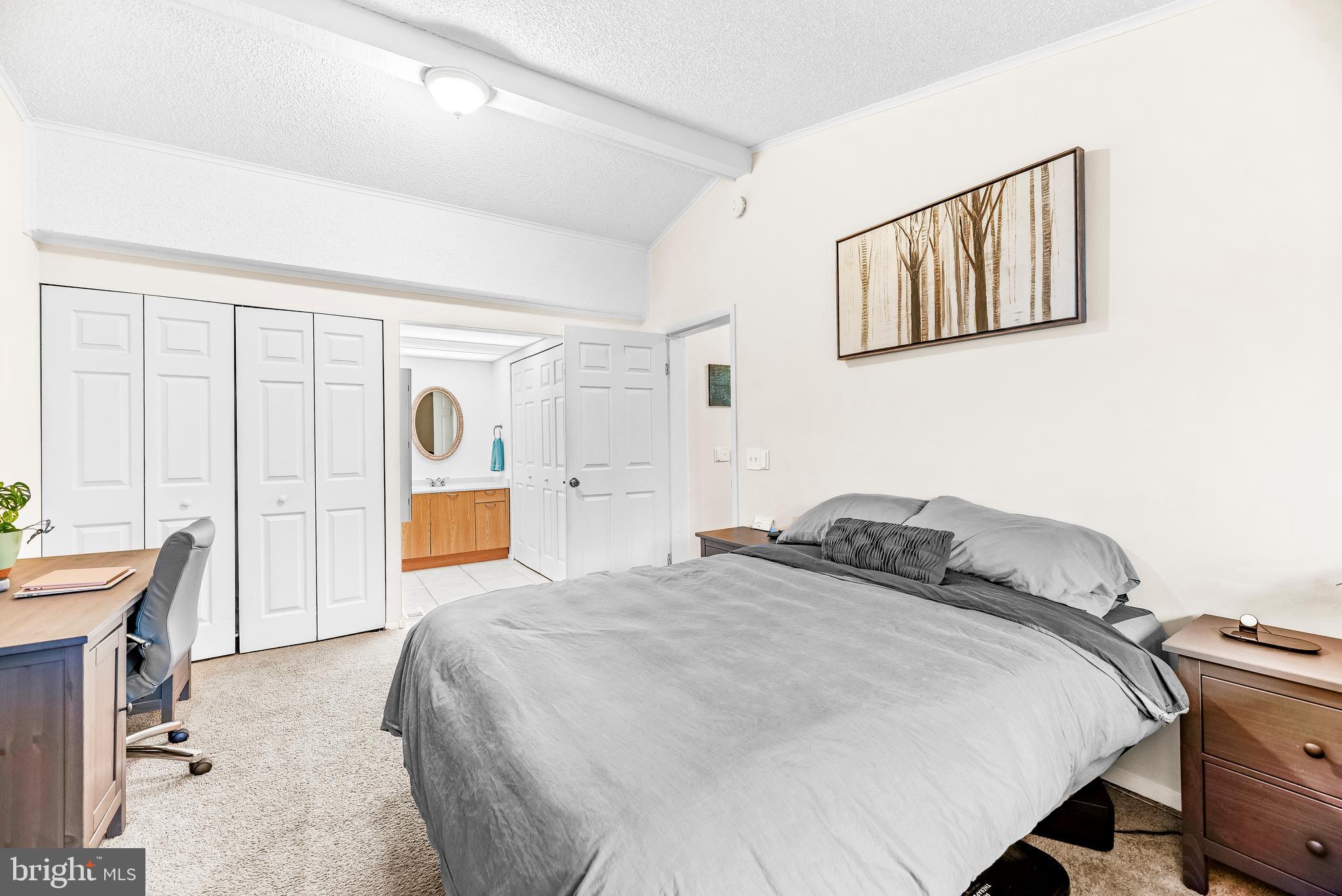 AVALON SHORES - Residential