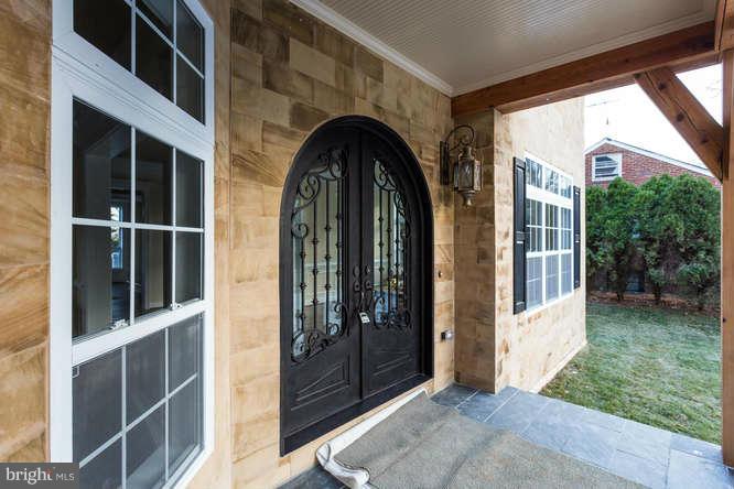 BROYHILLS MCLEAN ESTATES - Residential