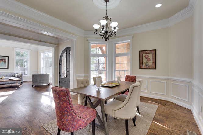 BROYHILLS MCLEAN ESTATES - Residential