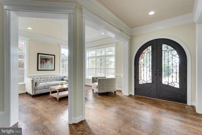 BROYHILLS MCLEAN ESTATES - Residential