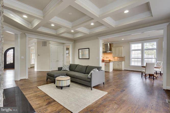 BROYHILLS MCLEAN ESTATES - Residential