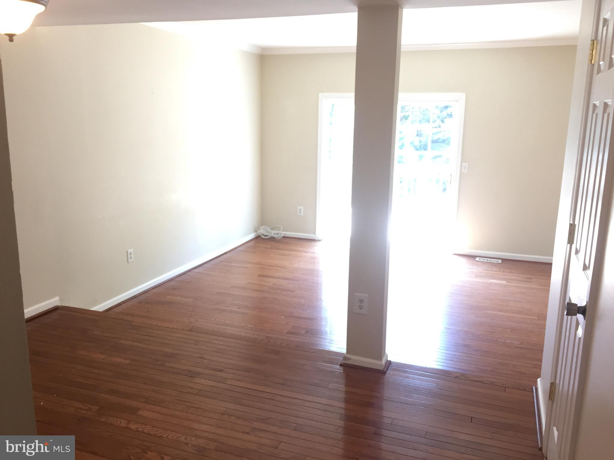 WALNUT RIDGE - Residential Lease