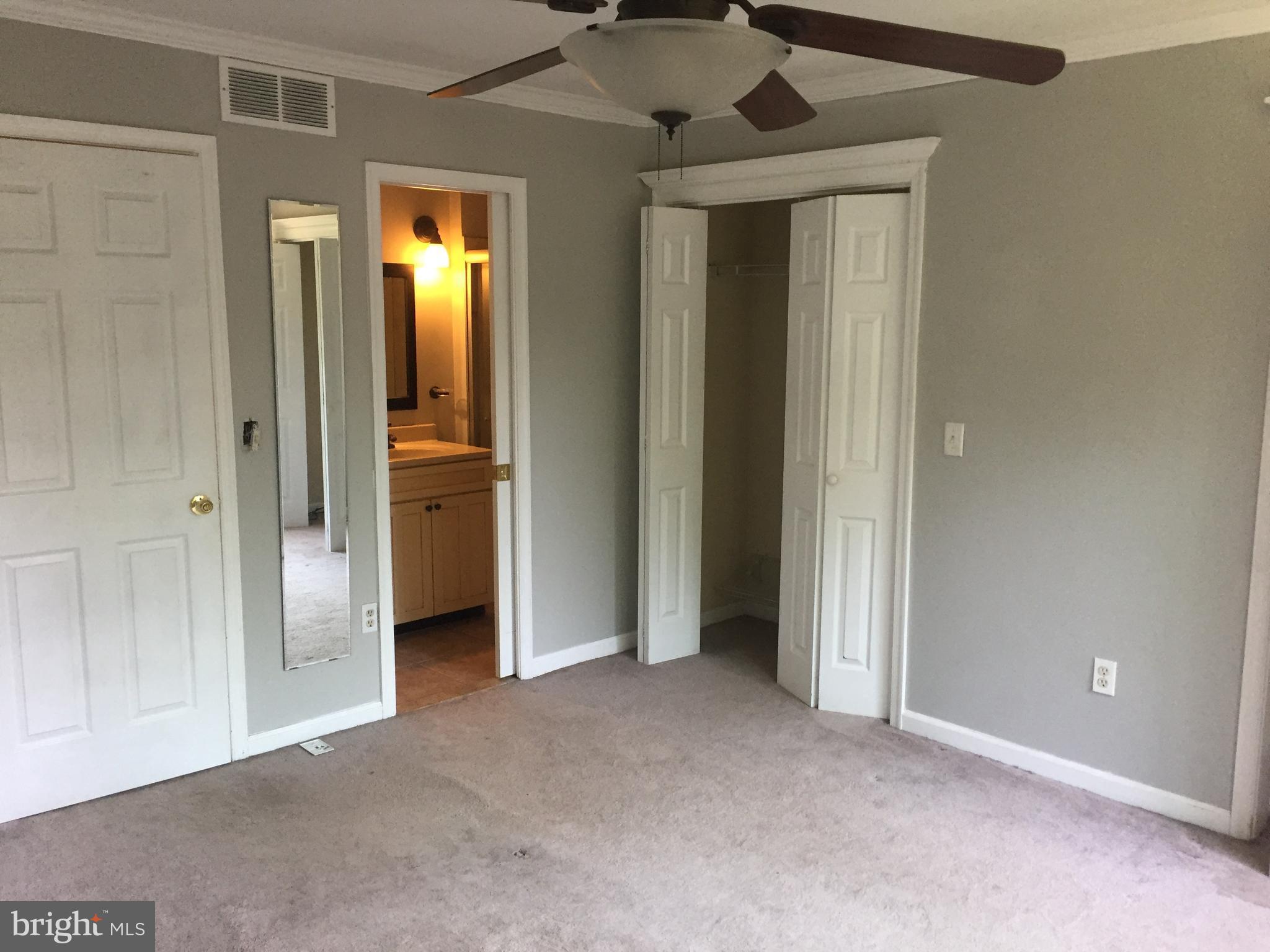 WALNUT RIDGE - Residential Lease