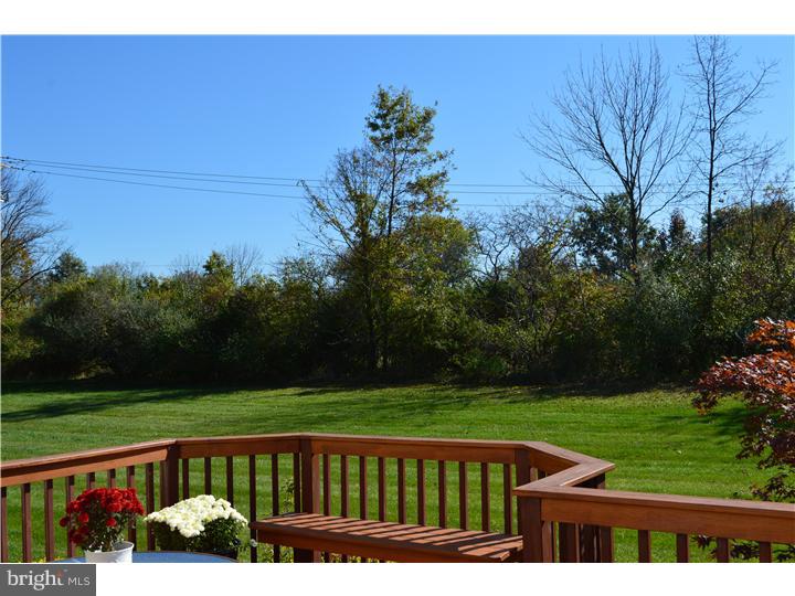 BLUE BELL CREEKSIDE AT BLUE BELL - Residential
