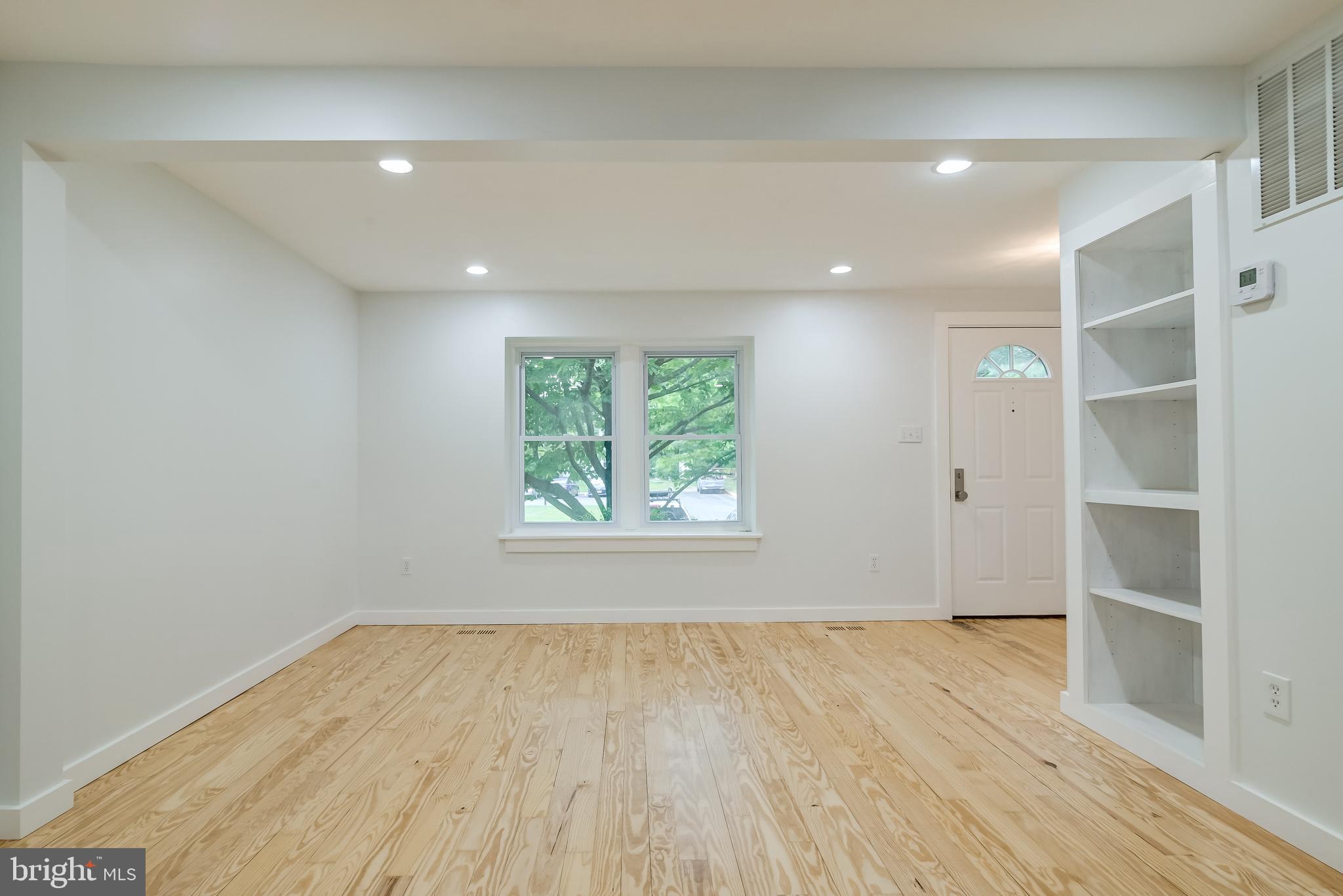 MEADOWVALE - Residential