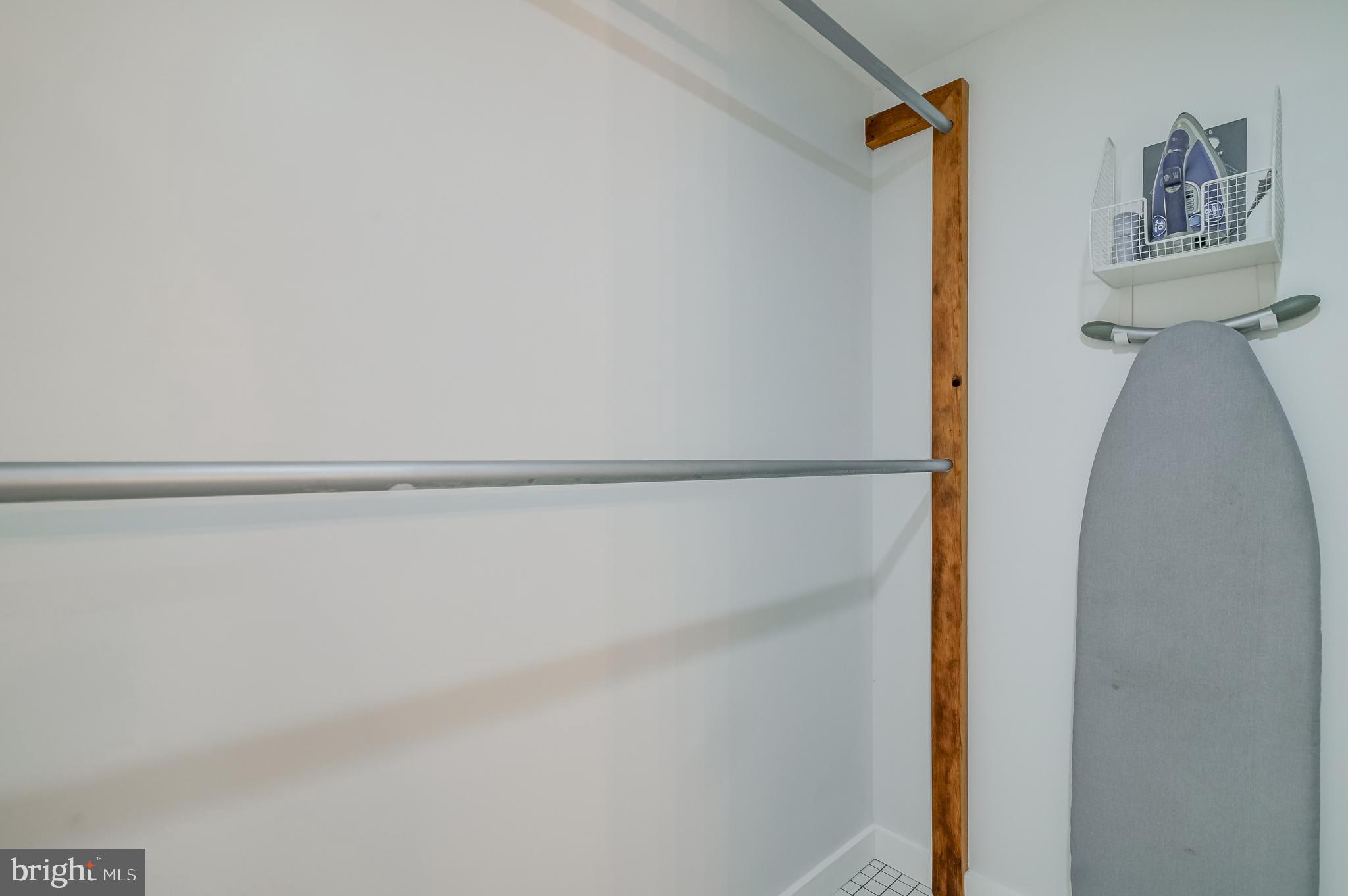 MEADOWVALE - Residential