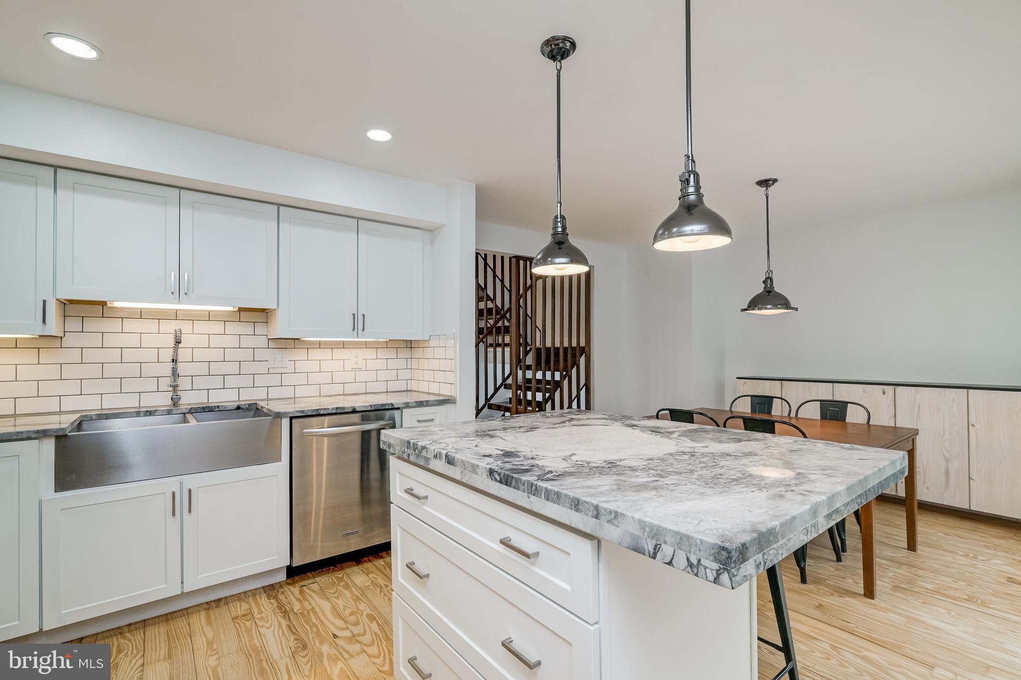 MEADOWVALE - Residential