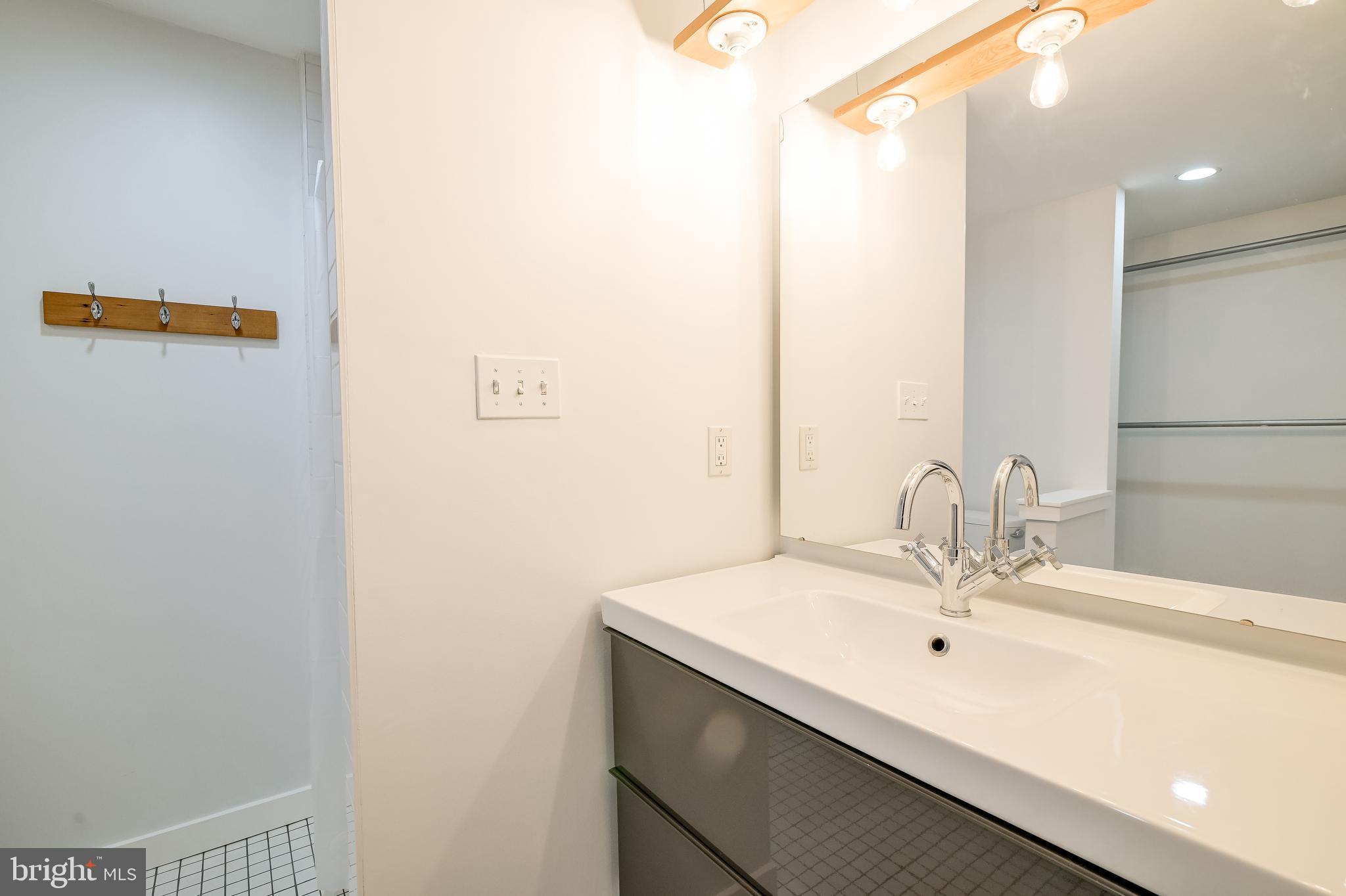 MEADOWVALE - Residential