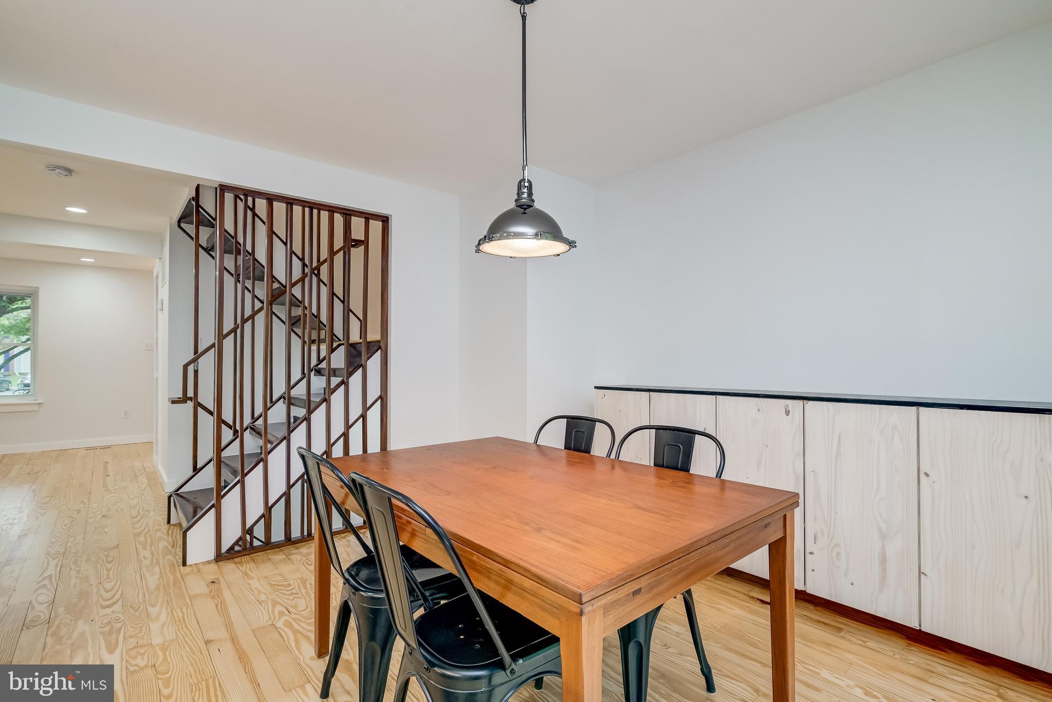 MEADOWVALE - Residential