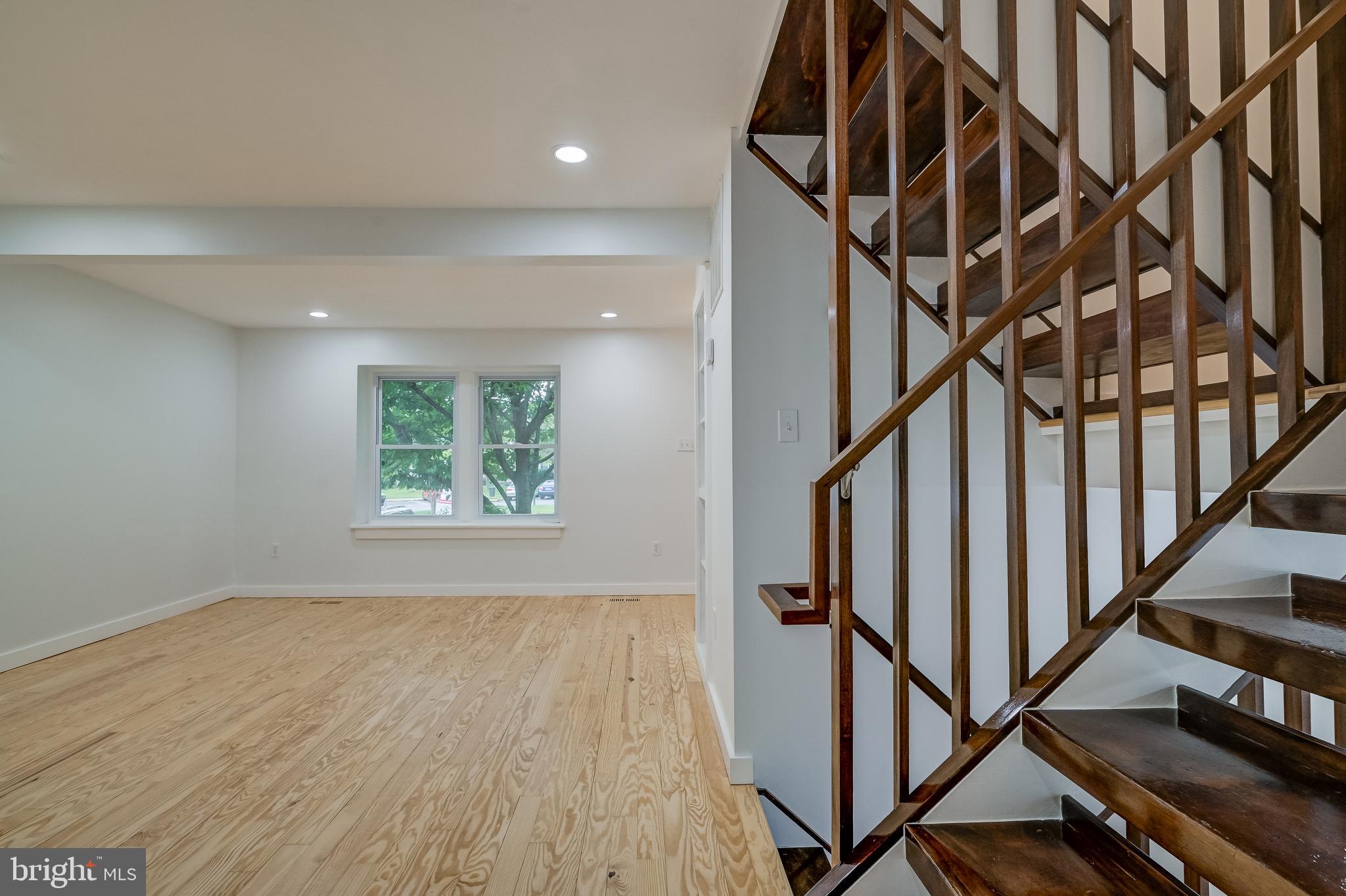 MEADOWVALE - Residential