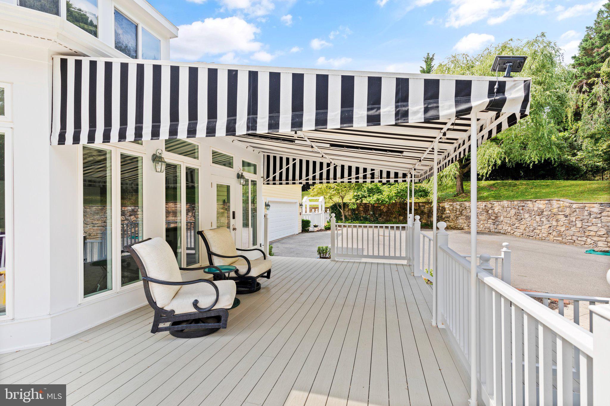 LEISURE HILL - Residential