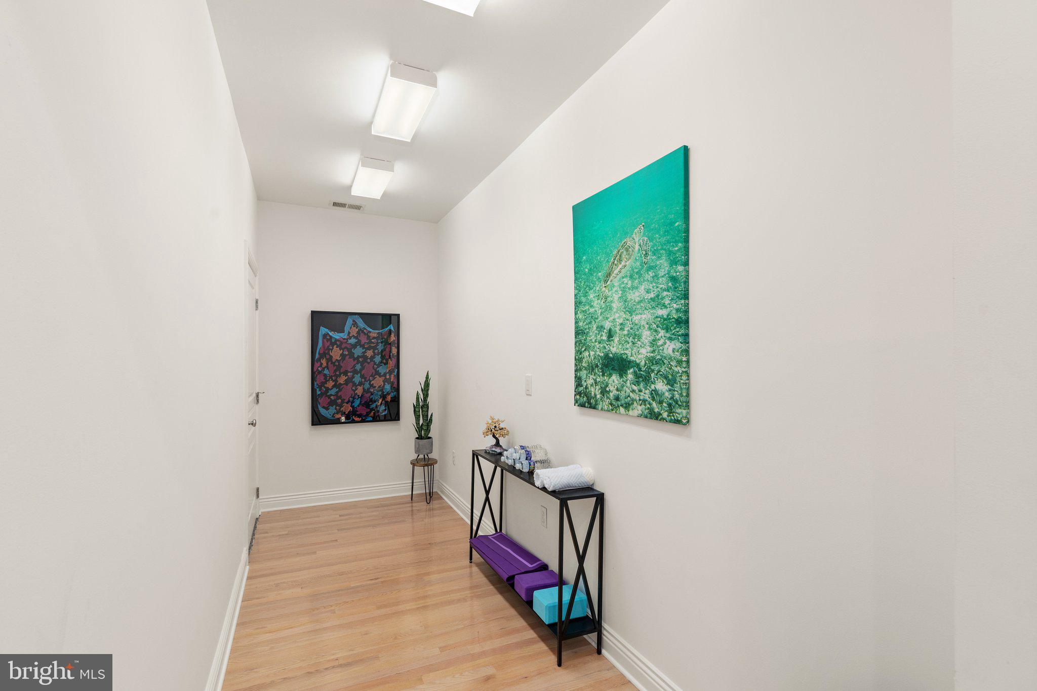 LEISURE HILL - Residential