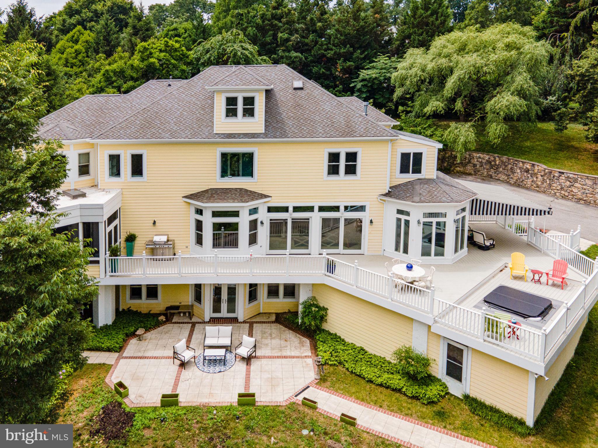 LEISURE HILL - Residential