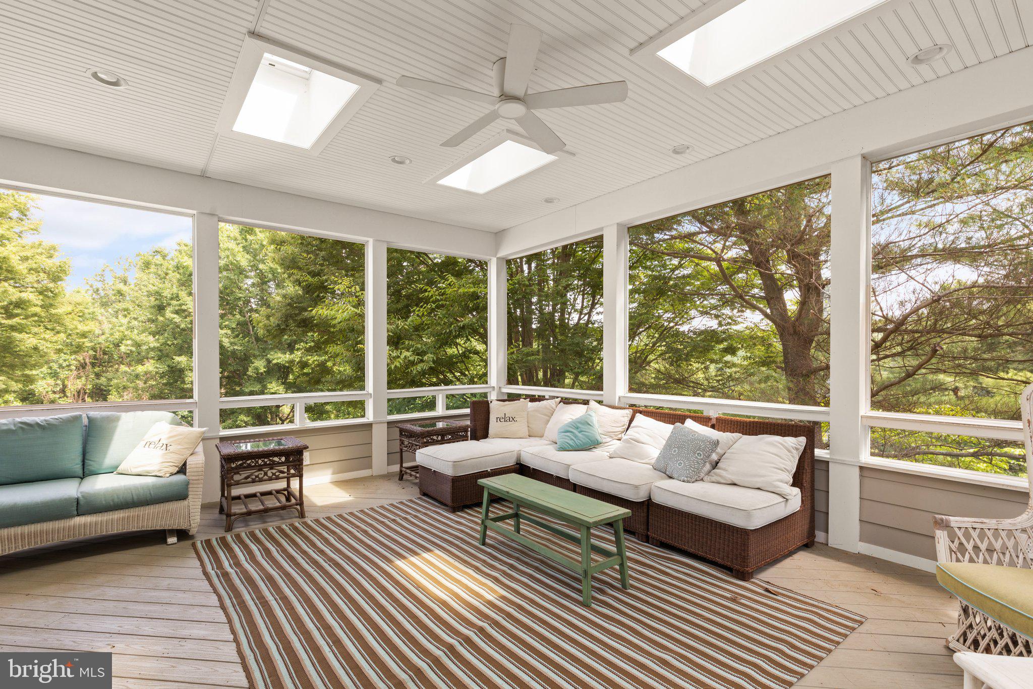 LEISURE HILL - Residential