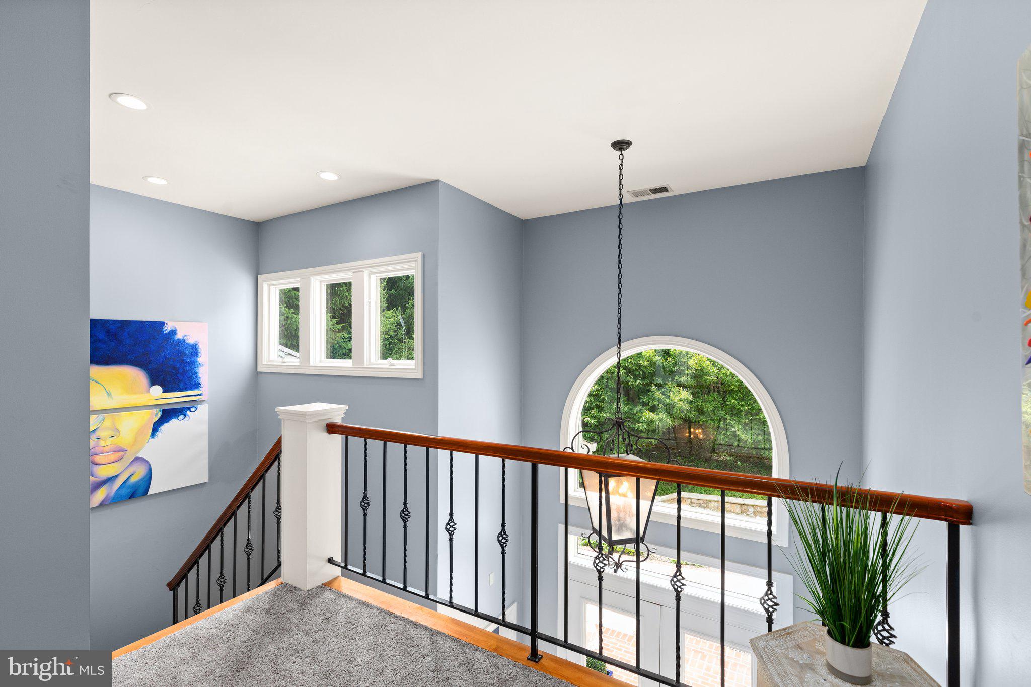 LEISURE HILL - Residential