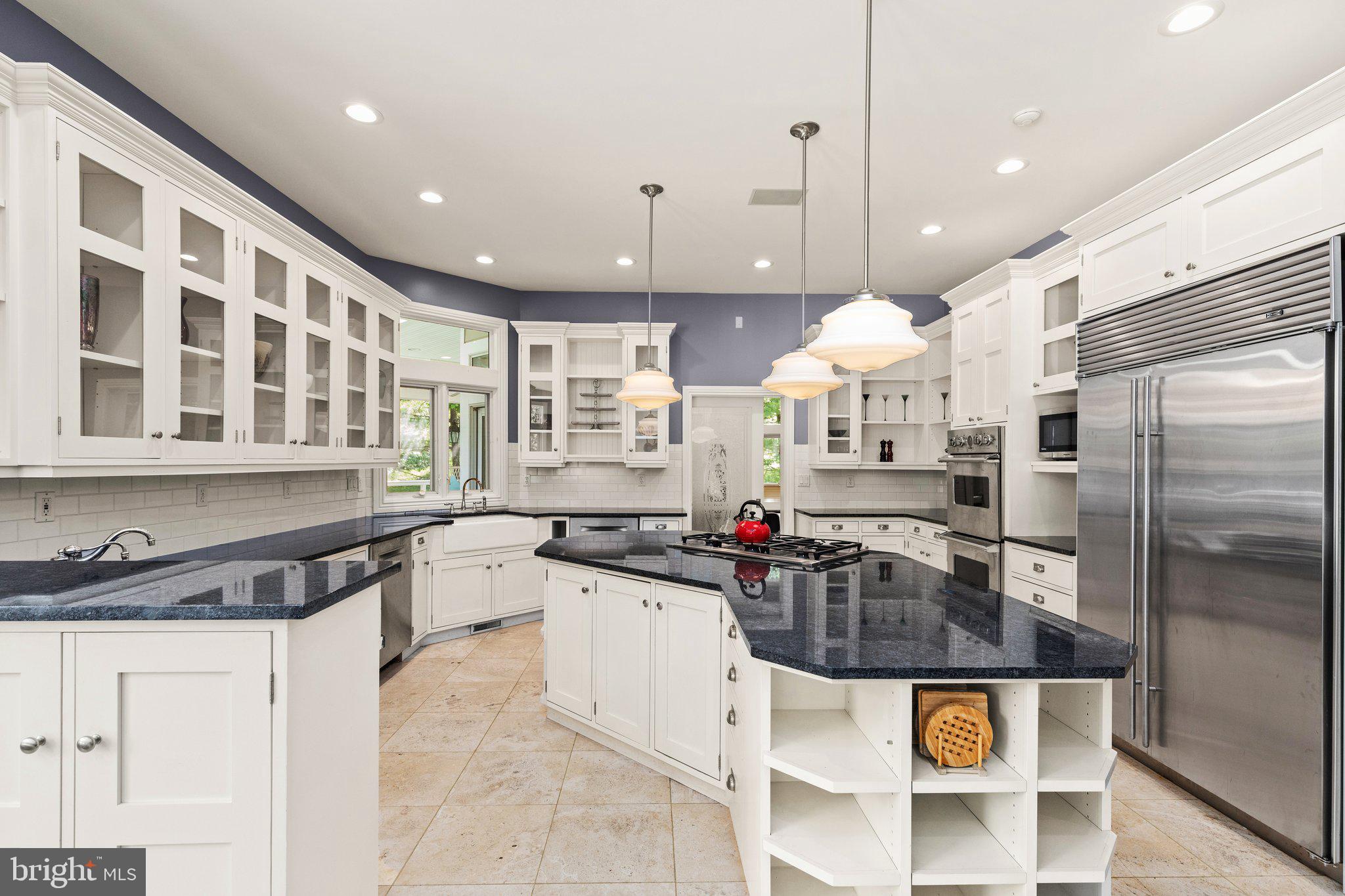 LEISURE HILL - Residential