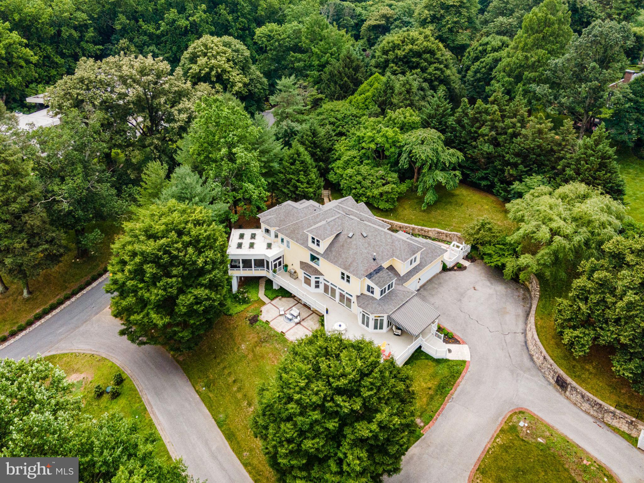 LEISURE HILL - Residential