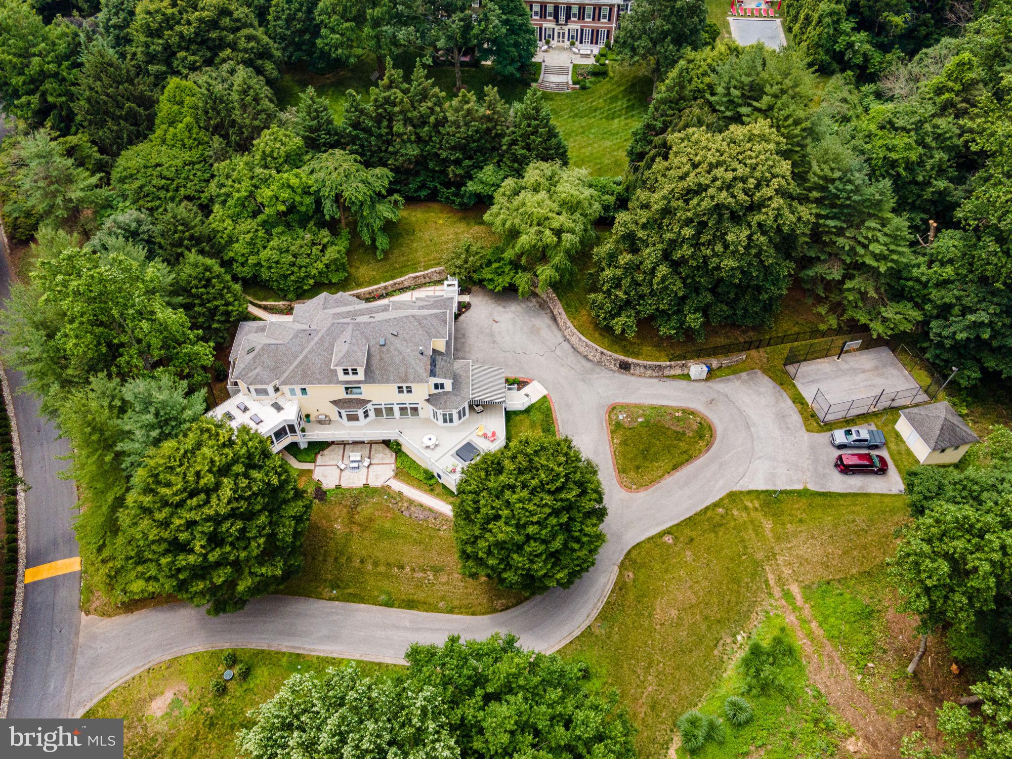 LEISURE HILL - Residential